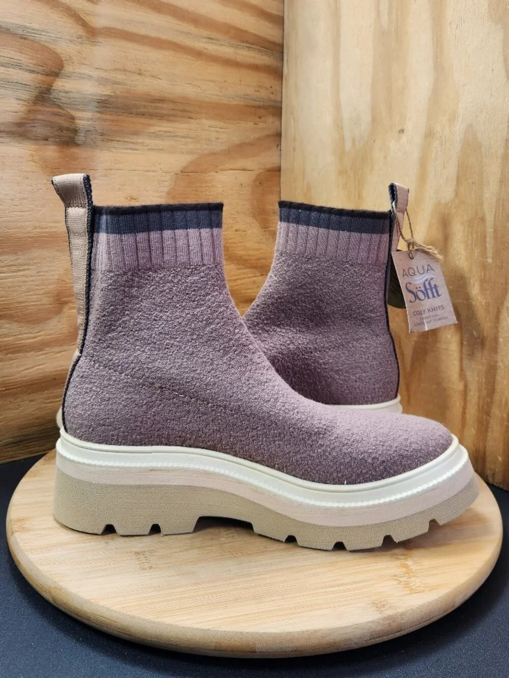 Like New Sofft Provea Womens Sock Ankle Platform Chunky Heel Boots Size 7
